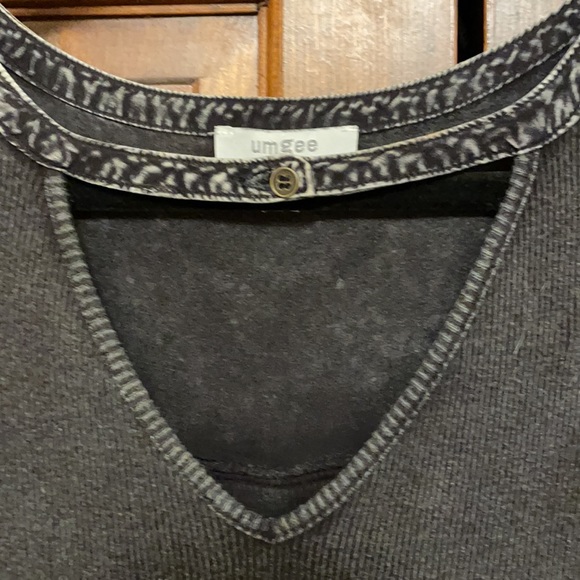 Umgee Dress Gently worn - Picture 2 of 6